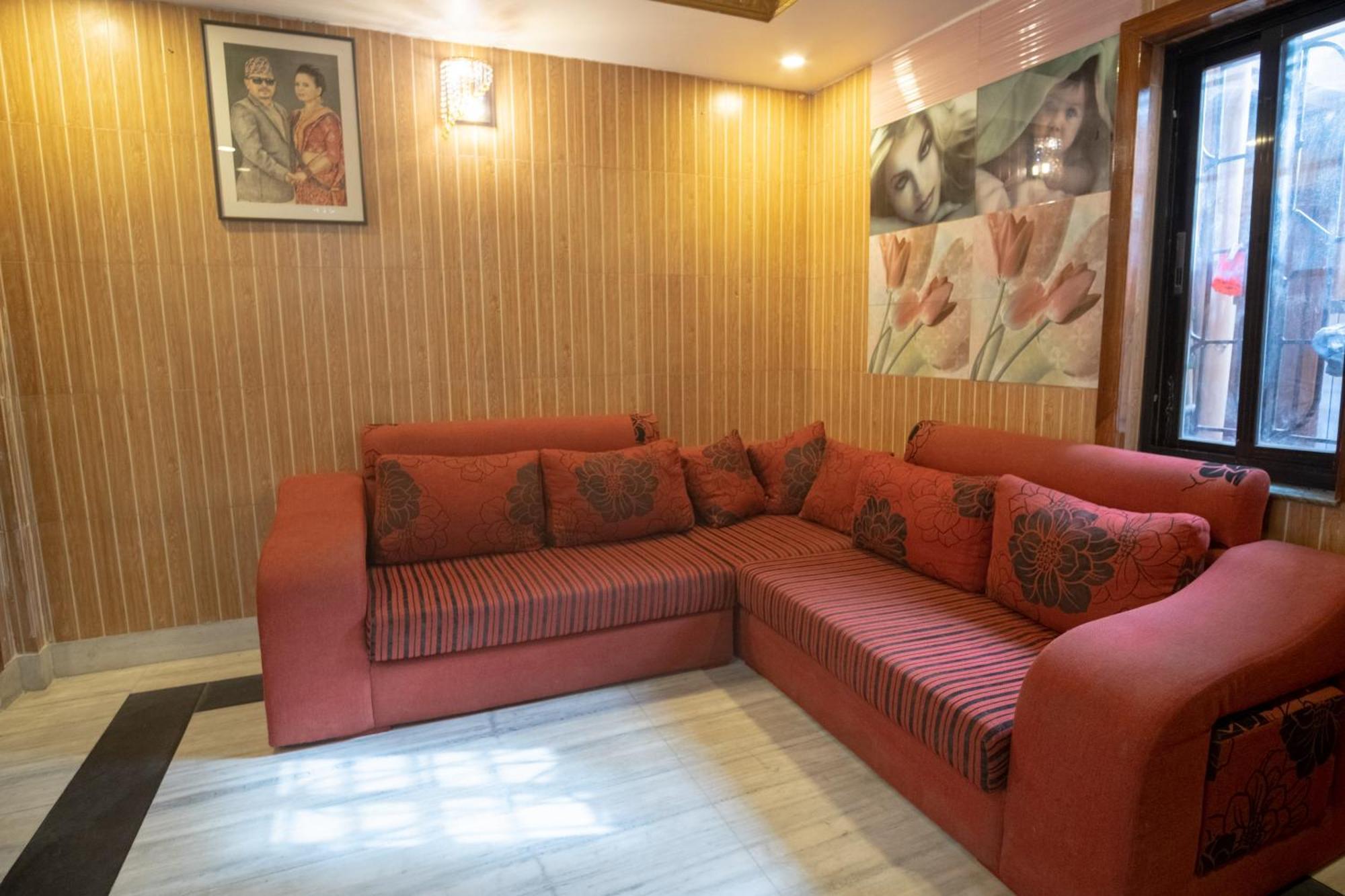 Oyo 304 Hotel Manama Balaju Εξωτερικό φωτογραφία