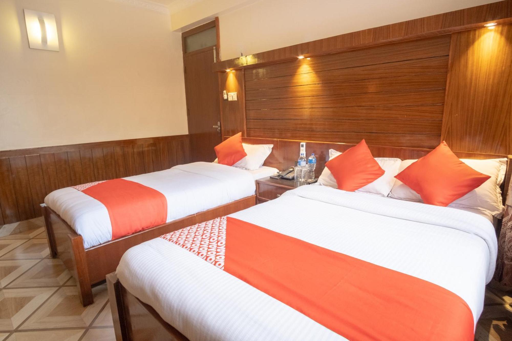 Oyo 304 Hotel Manama Balaju Εξωτερικό φωτογραφία