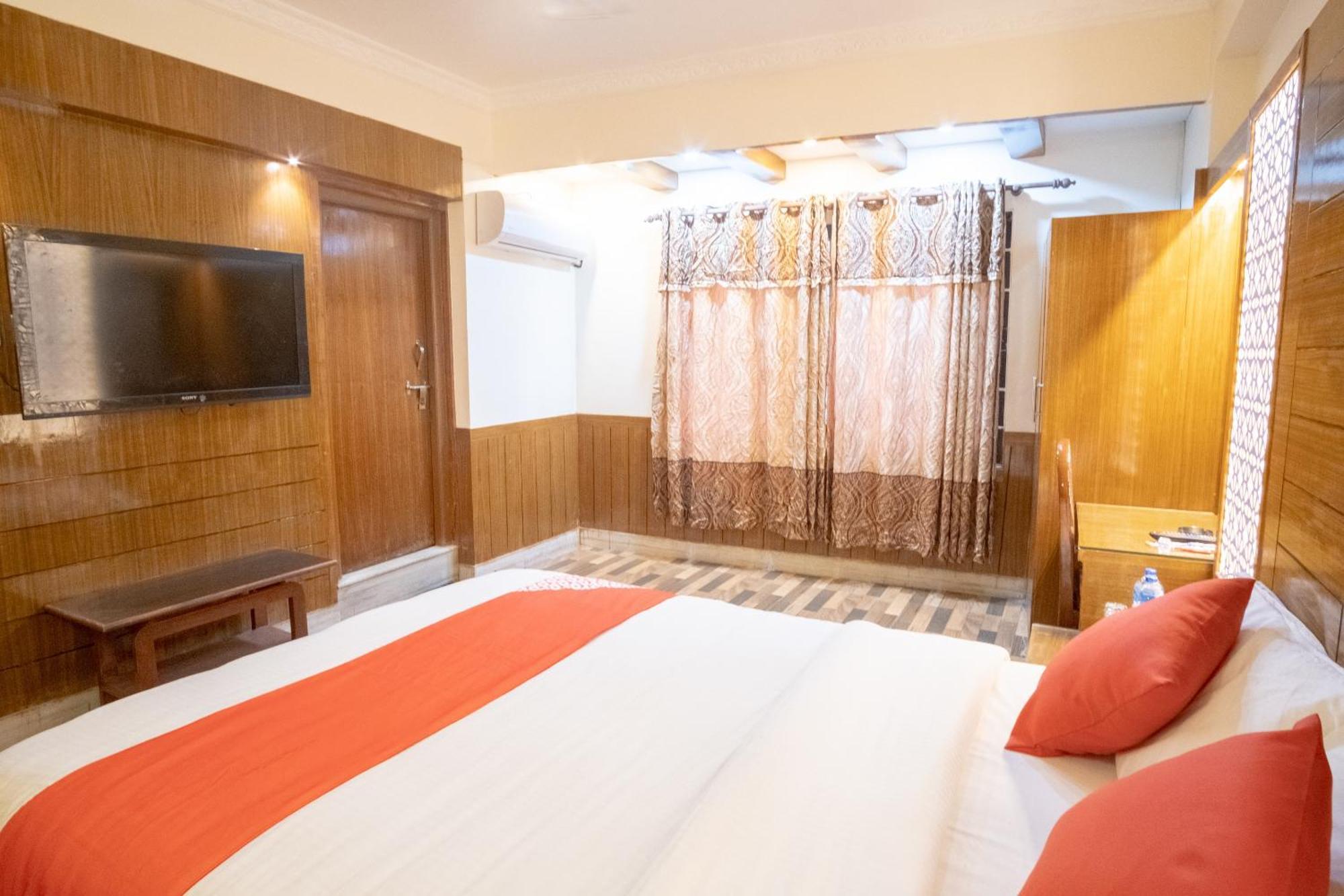 Oyo 304 Hotel Manama Balaju Εξωτερικό φωτογραφία